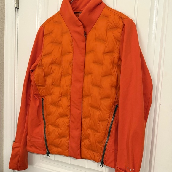 CALIA by Carrie Underwood Orange Puffer Jacket with Quilted Design for Running - Picture 2 of 16